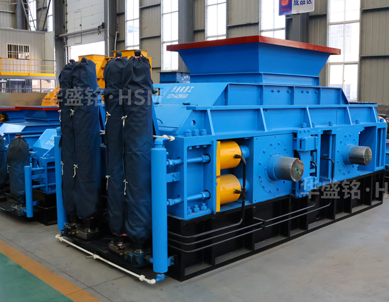 12.13石子制砂用時產300噸對輥制砂設備價格多少？