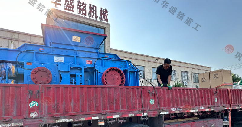 華盛銘廠家的對輥制砂機怎么樣？市場價一臺多少錢？