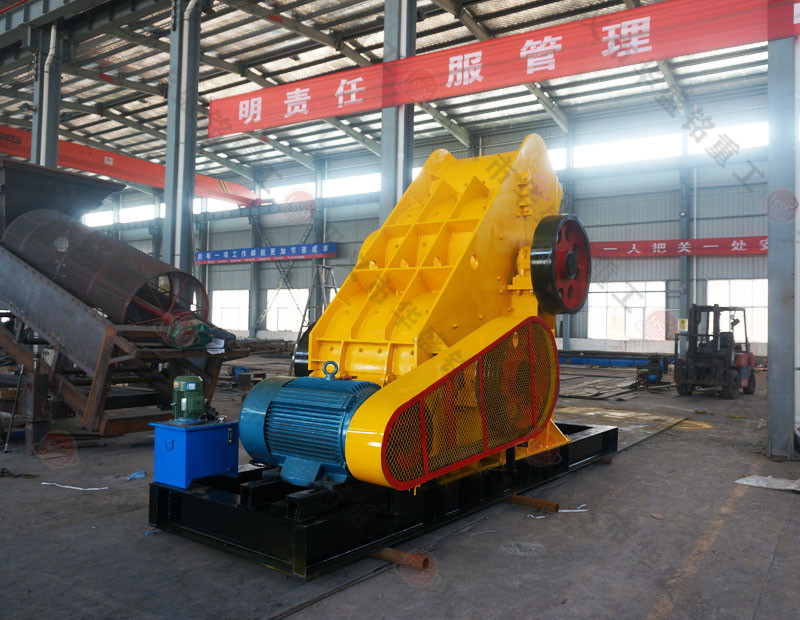 雙級無篩底破碎機時產120噸發(fā)往云南